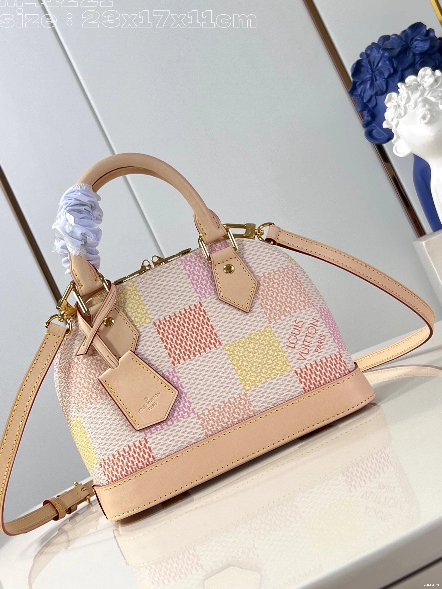 WIS ALMA BB-23.5*17.5*11.5cm VUITTON LOUIS 0815